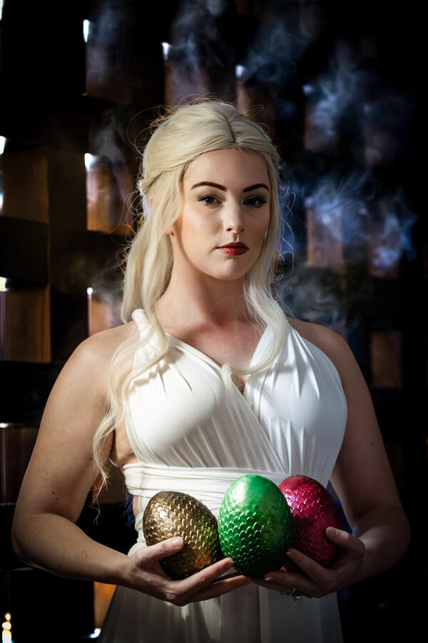 Untitled Styled Shoot - Daenerys Targaryen cosplay holding dragon eggs with smoke behind